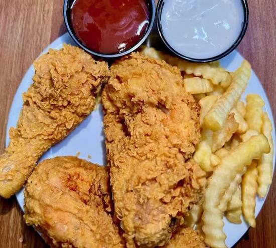 Menú de Pollo Frito con Patatas (3 piezas)